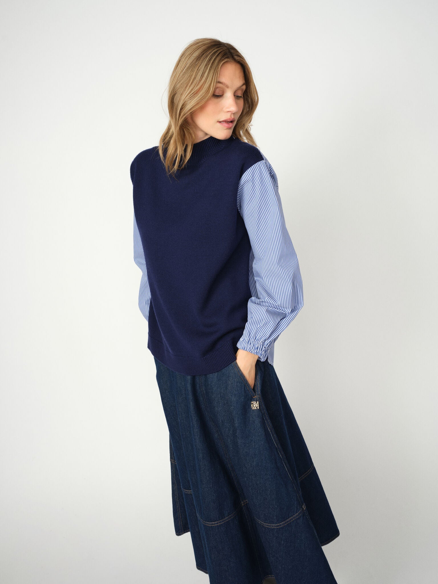 Modelshot / Maritime Blue / Detail